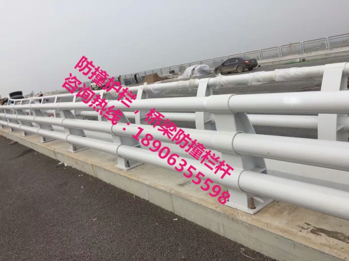 防撞護(hù)欄，防撞立柱