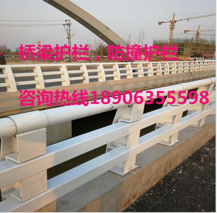 橋梁防撞護(hù)欄，防撞欄桿